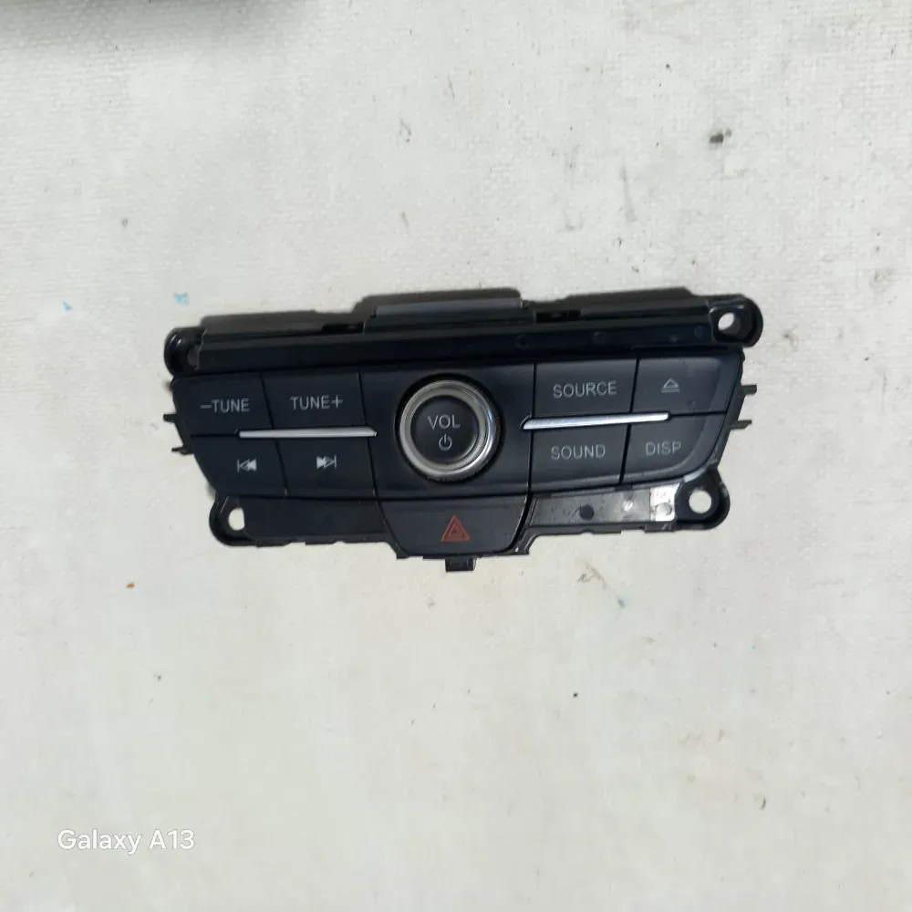 Ford Kuga Rádióerősítő modul / Hi-Fi rendszer