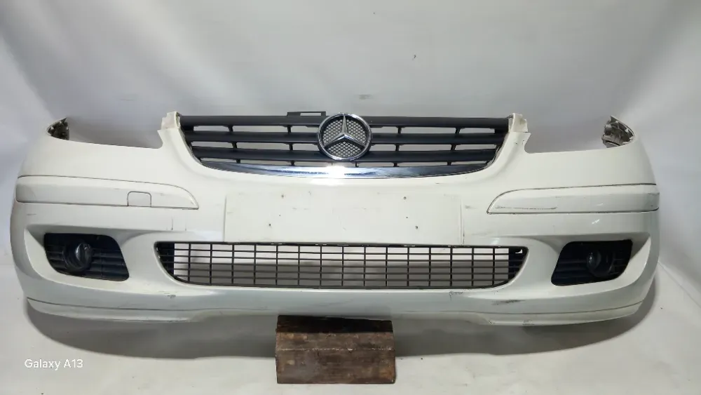 Mercedes (W169) Fehér Első Lökhárító (Részeivel)