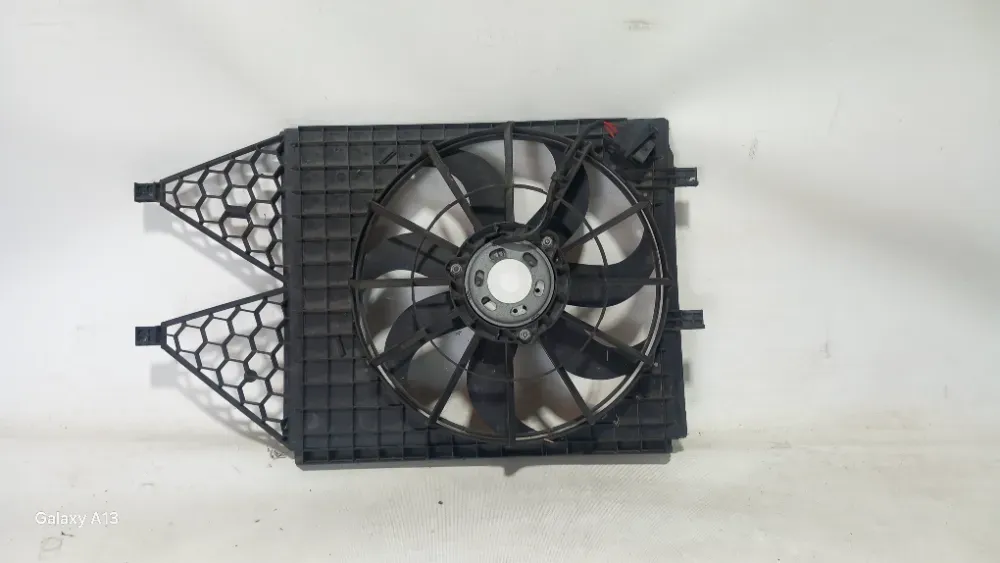 Audi A1 (8X) Dízel Benzines Hűtőventilátor (Kerettel és elektronikával)